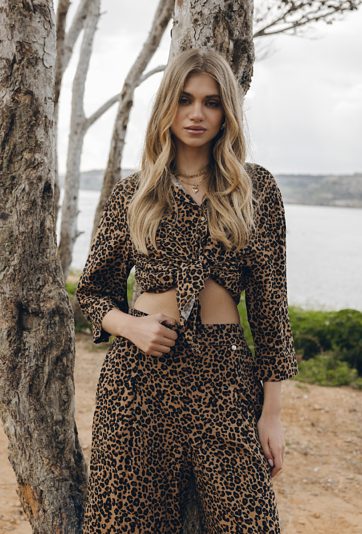 Koszula w panterkę z wiskozy i lnu