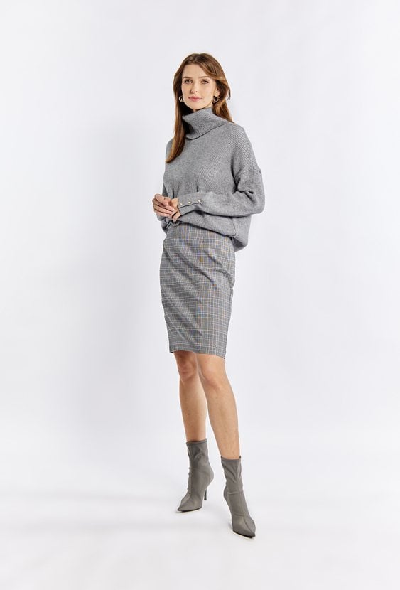 Damska spódnica w delikatną kratę