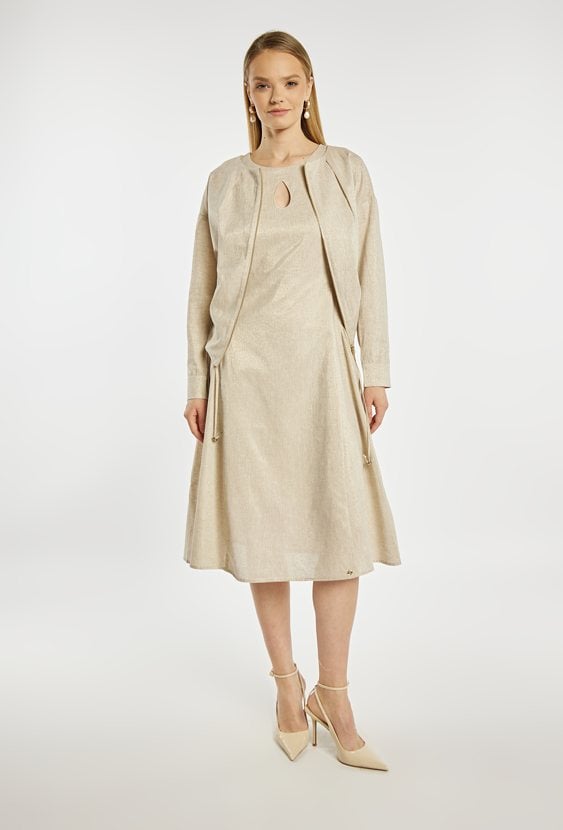 Elegancka bluza z dodatkiem lnu