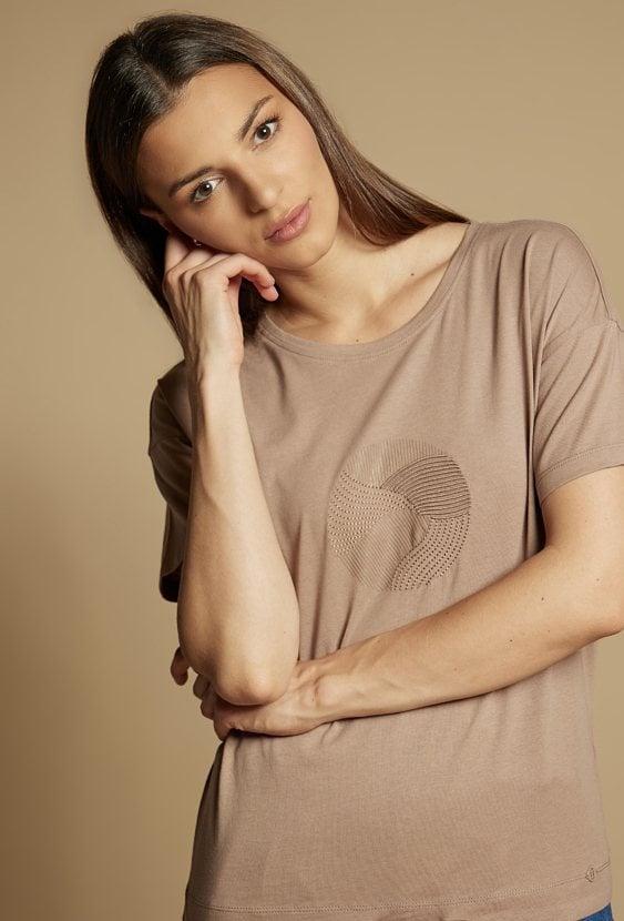 T-shirt damski z bawełny