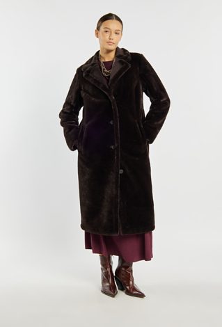 Klasyczny płaszcz damski