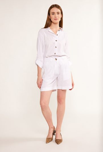 Lniane szorty z wysokim stanem