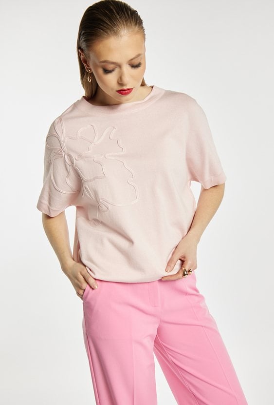 Sweter damski z haftem