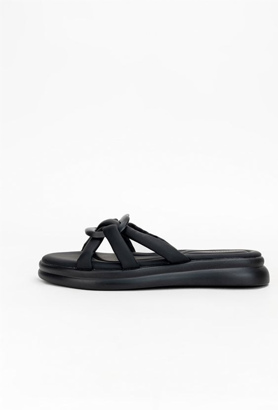 Czarne klapki damskie