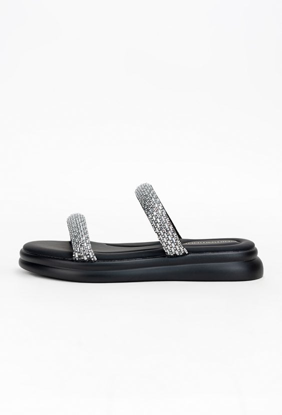 Klapki damskie w czarnym kolorze