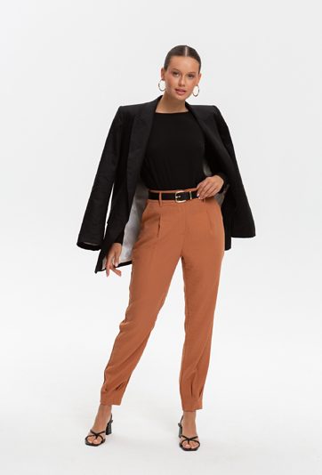 Gładka bluzka z długim rękawem